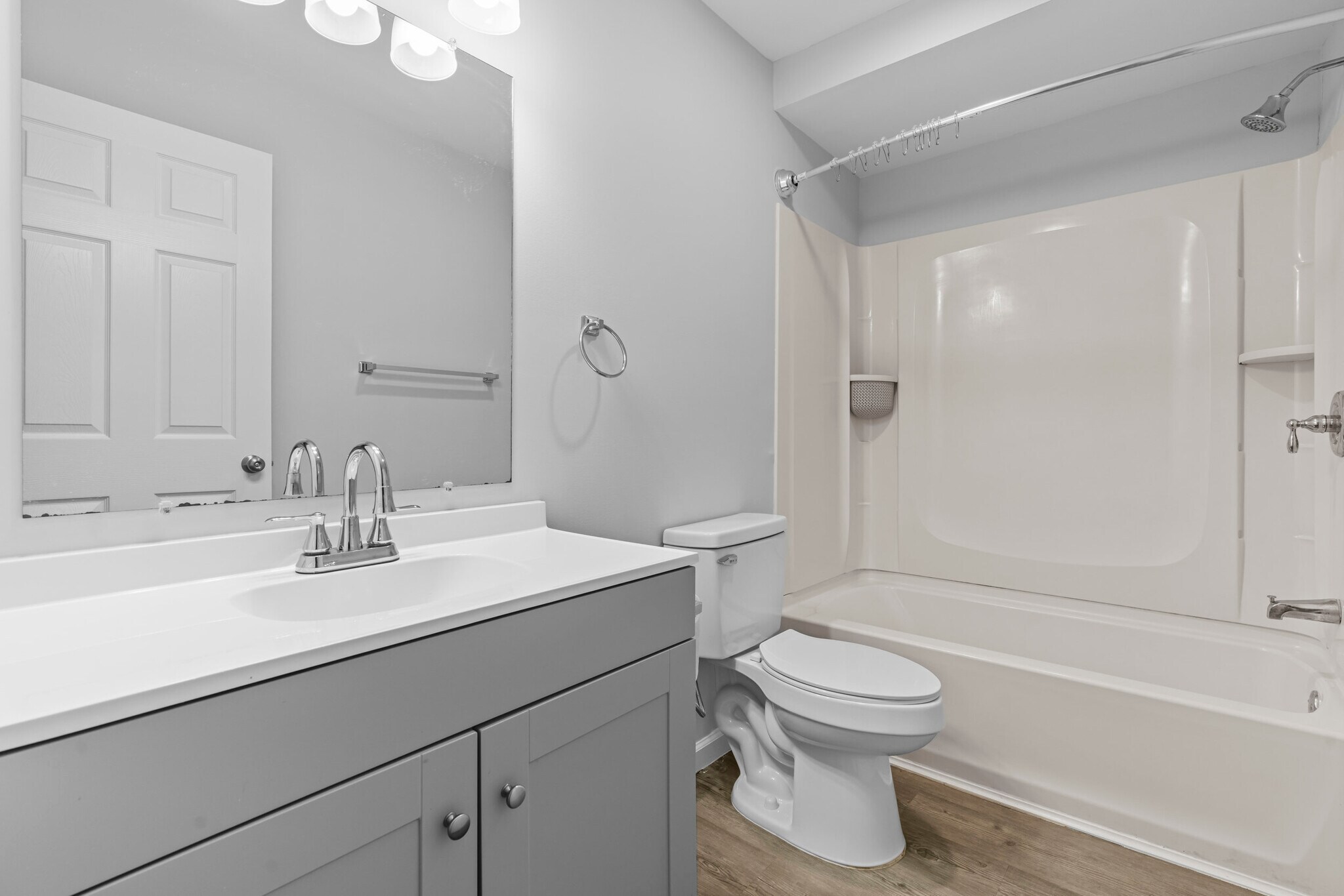 Building Photo - 1607 Old Oxford Rd