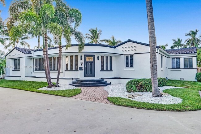 Building Photo - 725 Harrison St