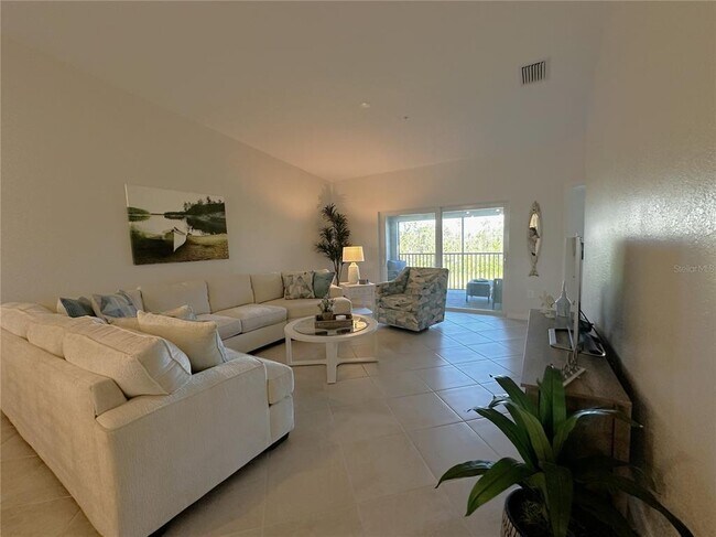 Building Photo - 14231 Heritage Landing Blvd