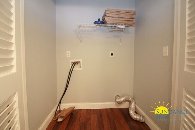 Building Photo - Beautiful 3 Bedroom Home in Fort Walton Be...