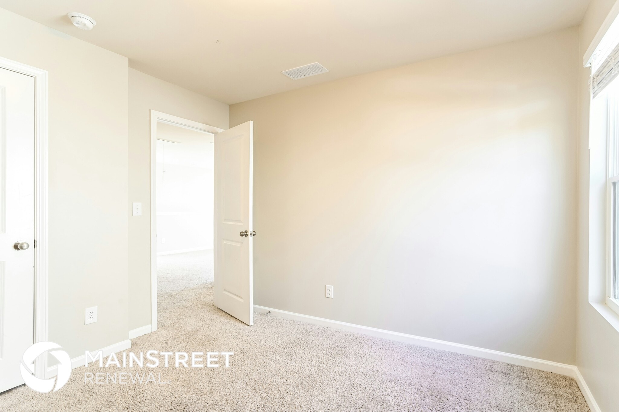 Building Photo - 12014 Old Dulin Farms Way