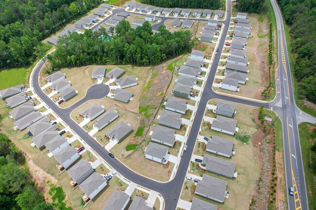 Building Photo - Beacon Lake Lanier