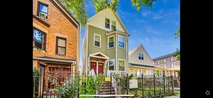 Building Photo - 3569 W Cortland St