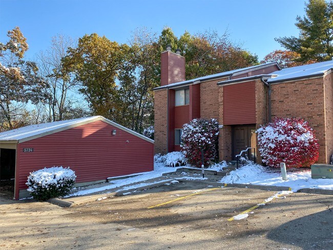 Building Photo - 5734 Autumn Ridge Ct