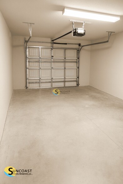 Building Photo - 306 Urbana St