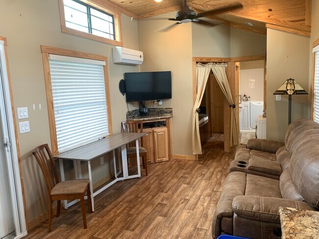 Building Photo - 7009 S I-35 Frontage Rd