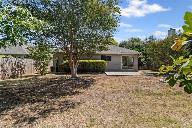 Building Photo - 1208 Dexford Dr