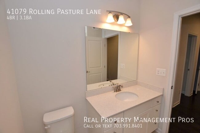 Building Photo - 41079 Rolling Pasture Ln