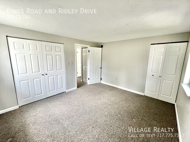 Building Photo - *** Available mid-June! *** Large, remodel...