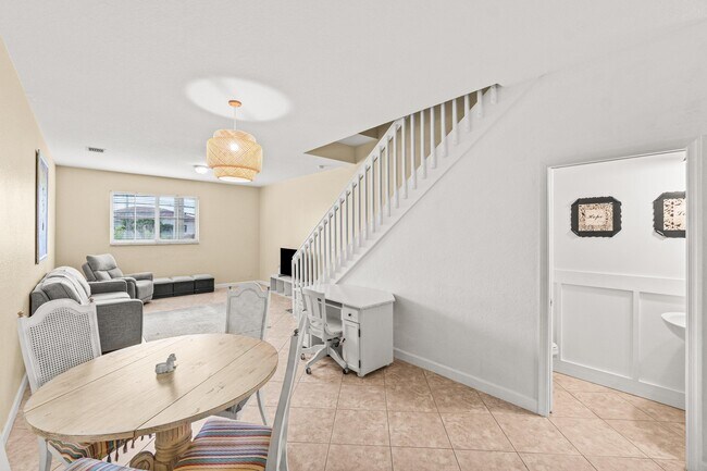 Building Photo - 122 Bayfront Dr