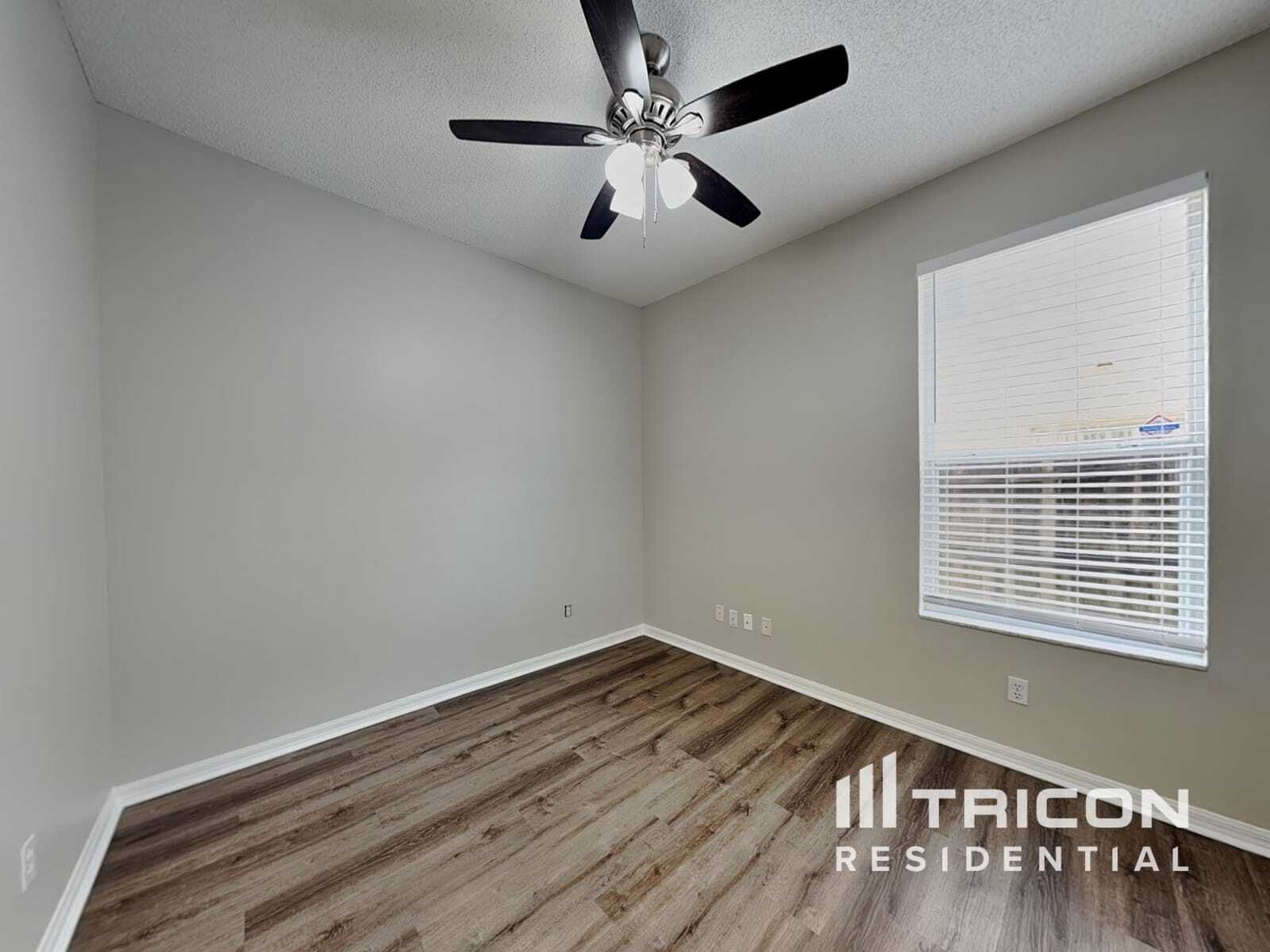 Building Photo - 2802 River Ridge Dr