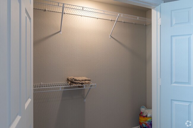 Building Photo - Move-In Savings: Prorate Waived + $500 Off