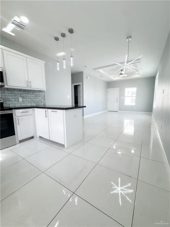 Building Photo - 12 San Andres