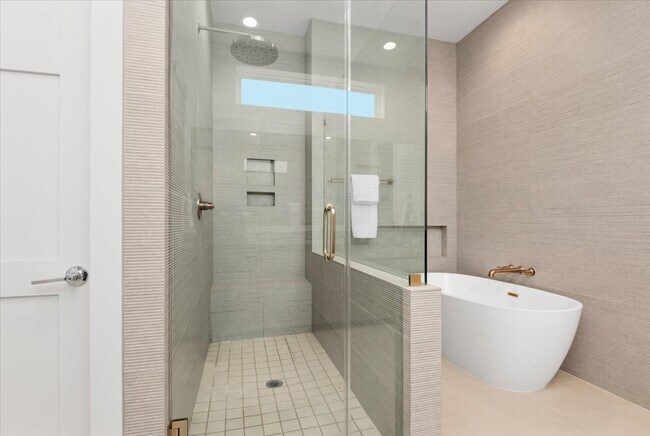 Building Photo - 5203 Texas St