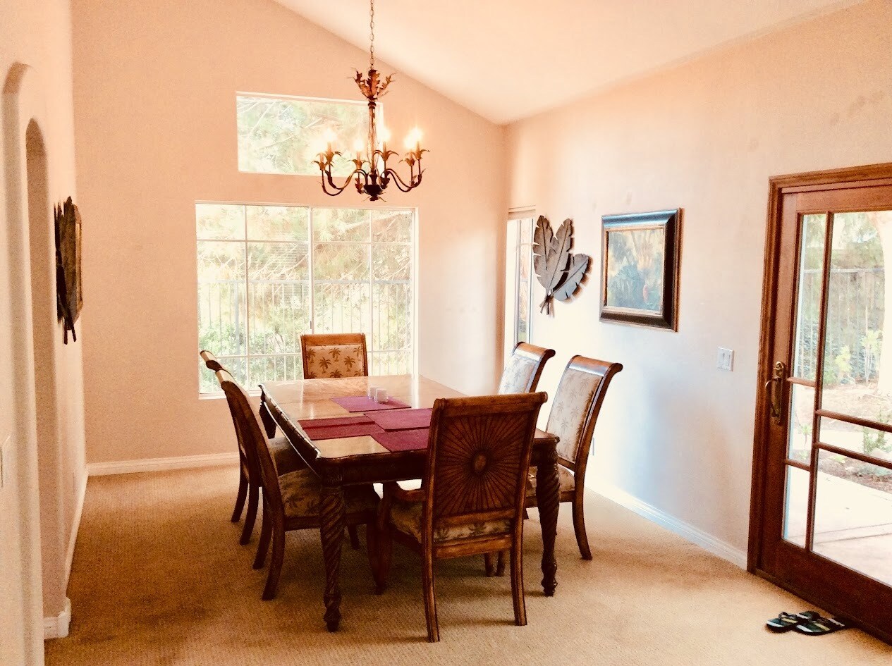 Dining - 601 Aliento Ct