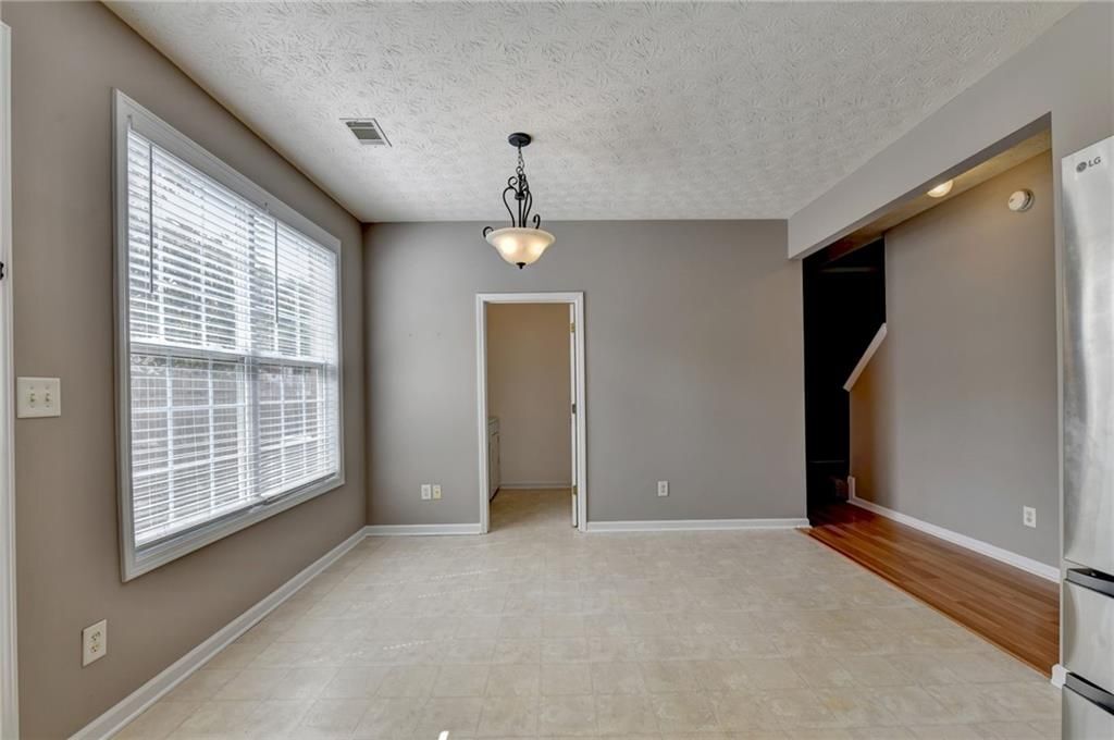 Building Photo - 3067 Kentmere Dr