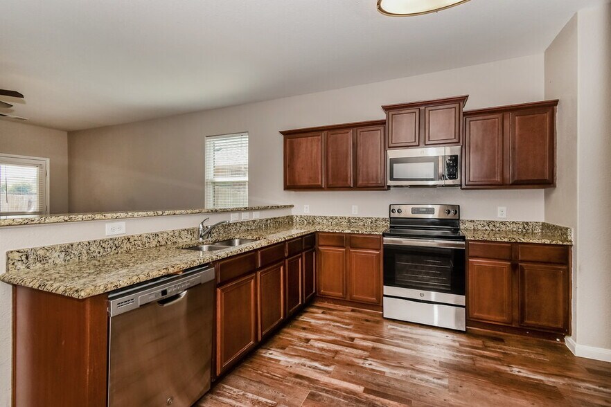 Building Photo - 341 Soap Tree Dr