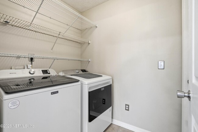 Building Photo - 13921 Intracoastal Sound Dr