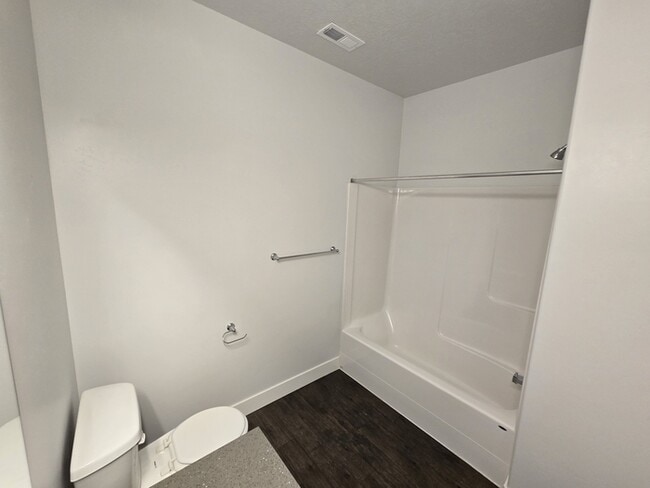 Building Photo - 1985 N 3330 W