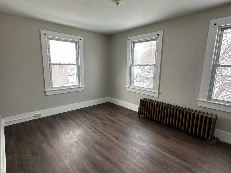 Building Photo - 152 W Seneca St