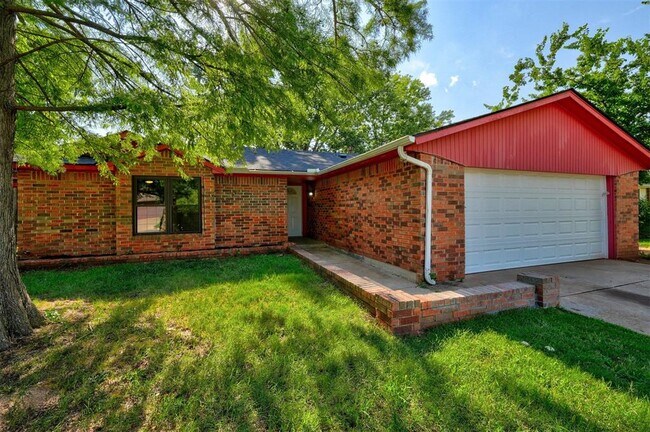 Primary Photo - 11601 Matthews Ave
