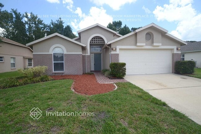 Building Photo - 28423 Meadowrush Way