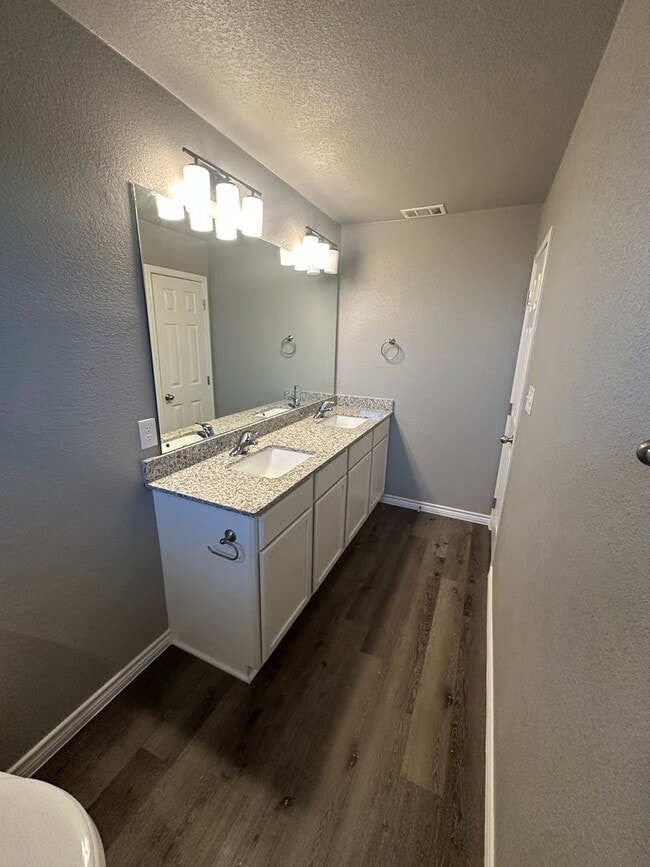 Building Photo - 3Bed / 2Bath in Temple, TX