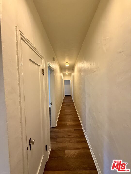 Building Photo - 840 Huntley Dr