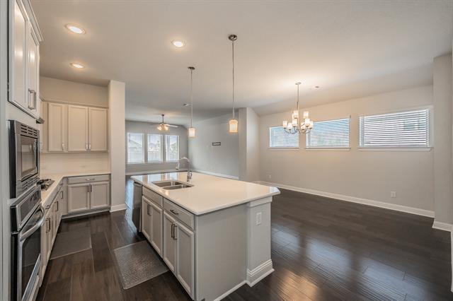 Building Photo - 7500 Winterbloom Wy