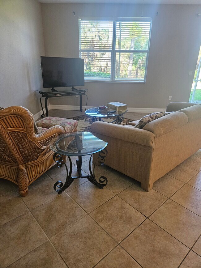 Building Photo - 16114 Via Solera Cir