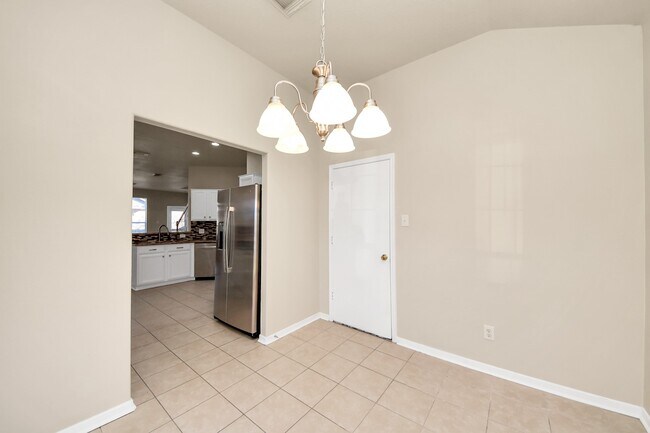 Building Photo - 19438 Juniper Vale Cir