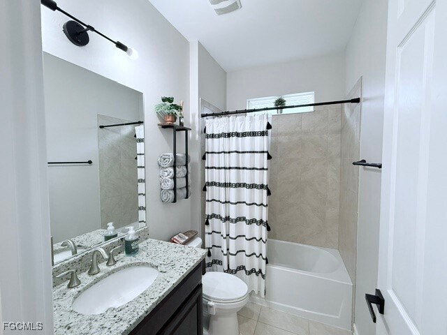 Building Photo - 2852 Royal Gardens Ave