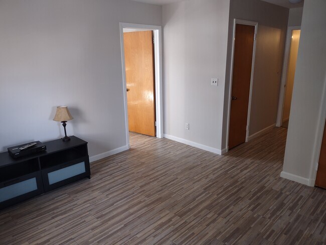 Living Room - 28 Beechwood Ave