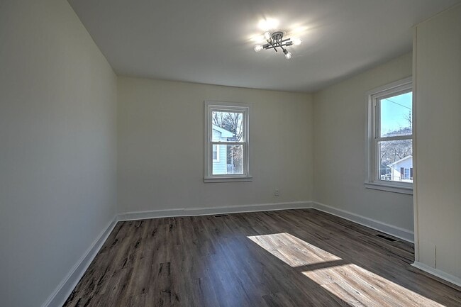 Building Photo - 502 Colorado St