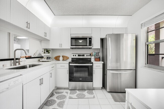 Building Photo - 4191 Cypress Reach Ct