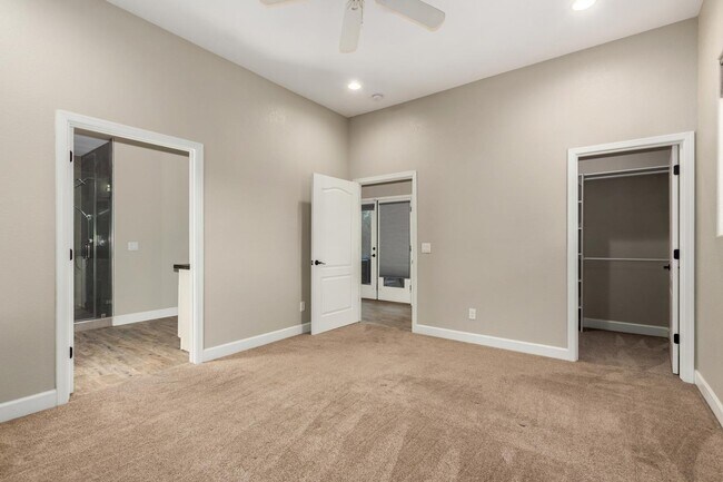 Building Photo - 4326 E Cloudburst Ct