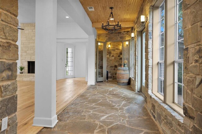 Building Photo - 36922 High Chaparral