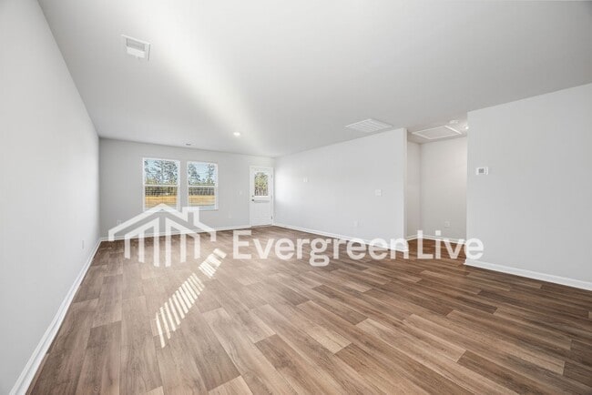 Building Photo - 1302 Willow Oaks Wy