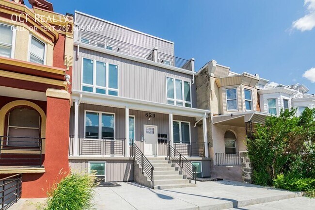 Building Photo - 625 N 52nd St