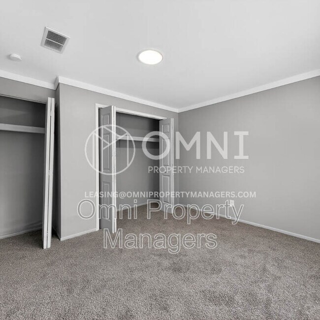 Building Photo - 7161 Varjo St