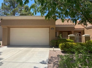 Building Photo - Sun City - Short Term Rental - Fully Furnished