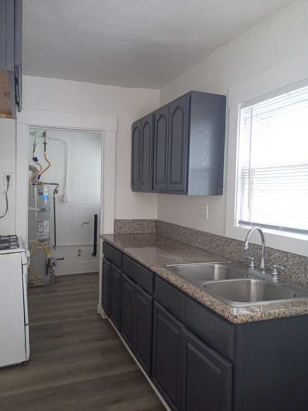 Building Photo - 415 N Virginia Ct