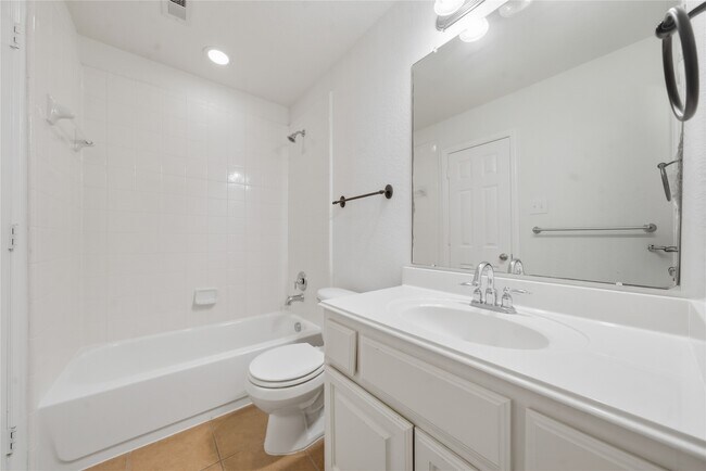 Building Photo - 4647 Wellington Grove Ln