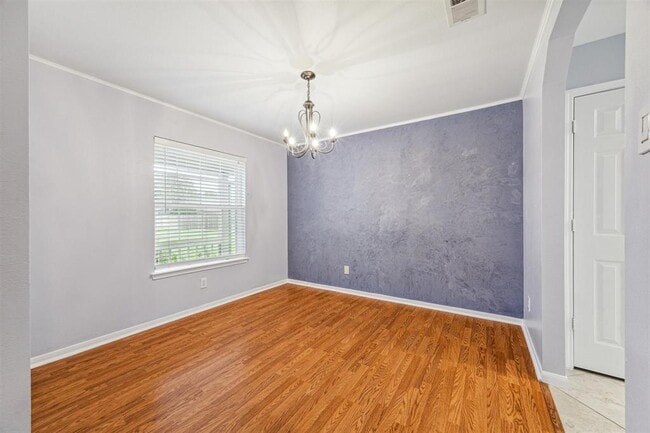 Building Photo - 3402 Fox Ct