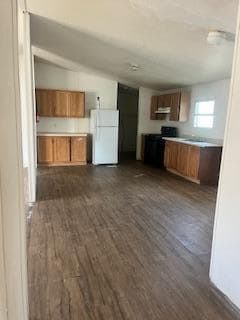 Building Photo - 1198 Las Rosas Dr