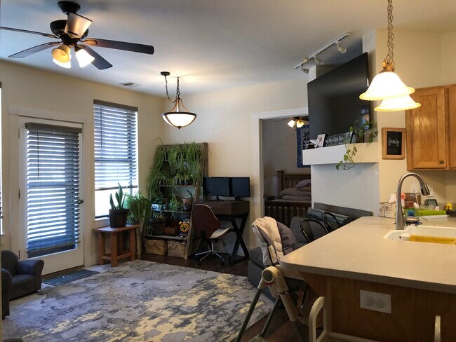 Building Photo - 8430 Gambel Dr