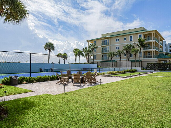 Building Photo - 4141 Ocean Dr