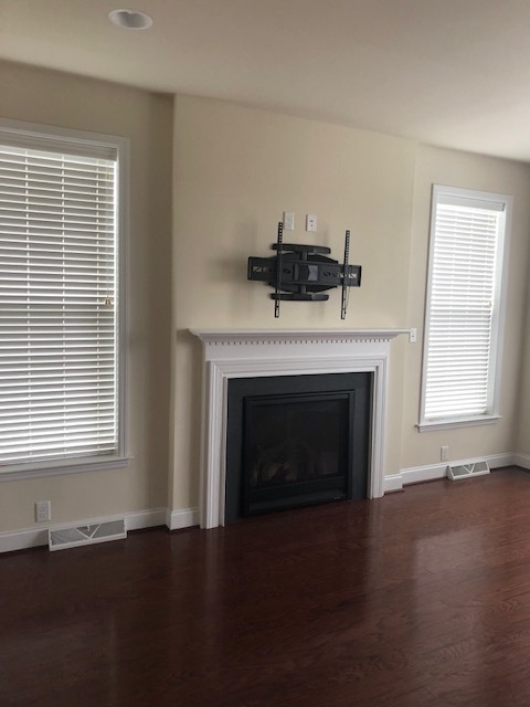 Building Photo - 661 Whitetail Dr
