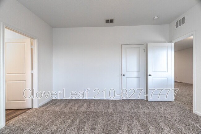 Building Photo - 8360 Falcon Meadow Dr