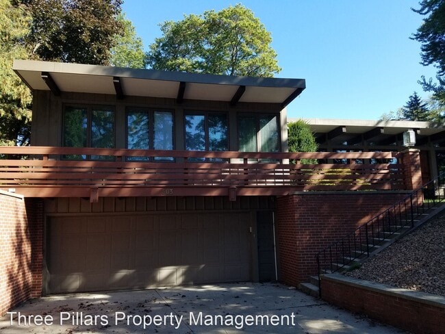 Building Photo - 4 br, 3 bath House - 503 21st SW